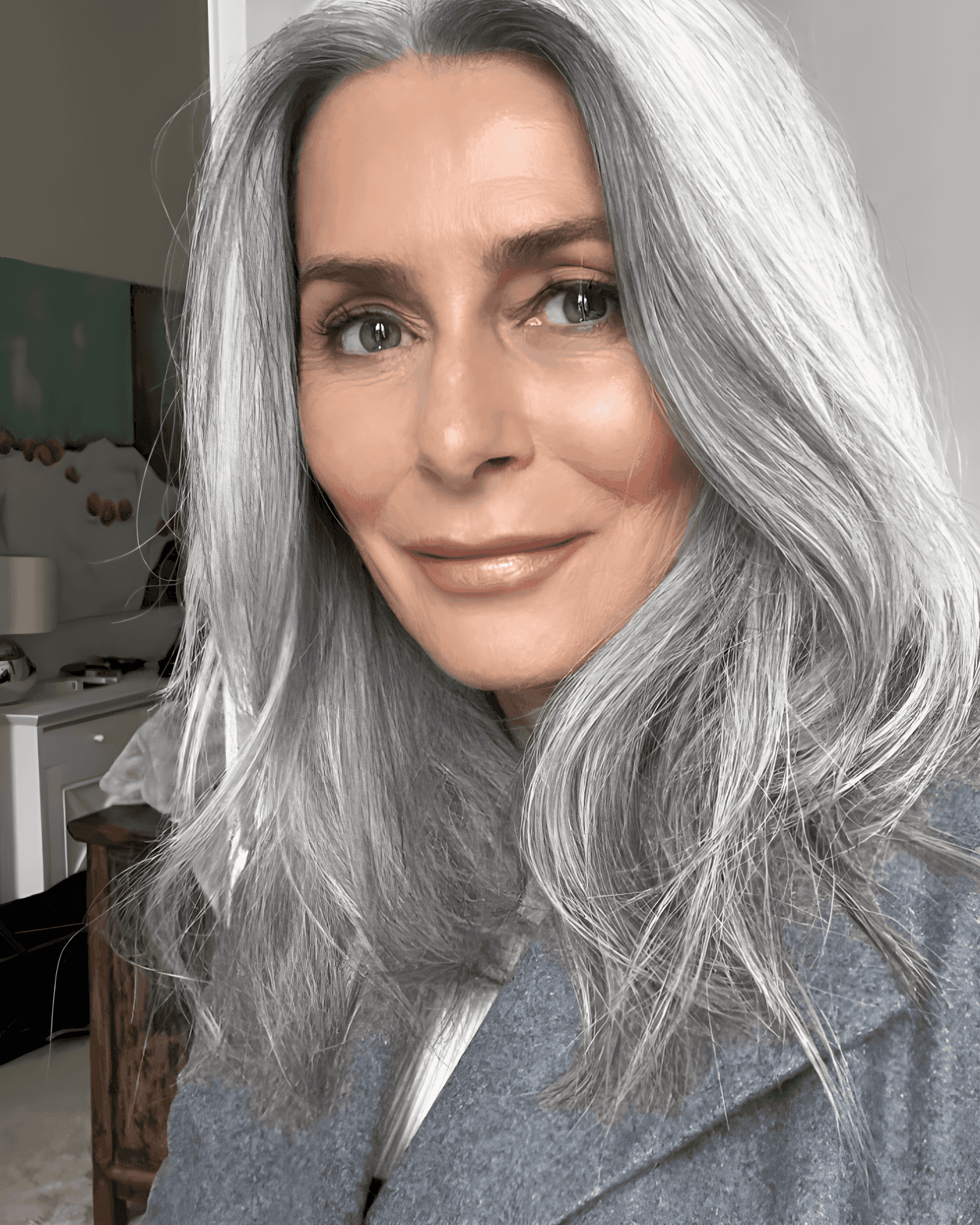 15 Beautiful Lowlights For Gray Hair To Add Depth And Shine