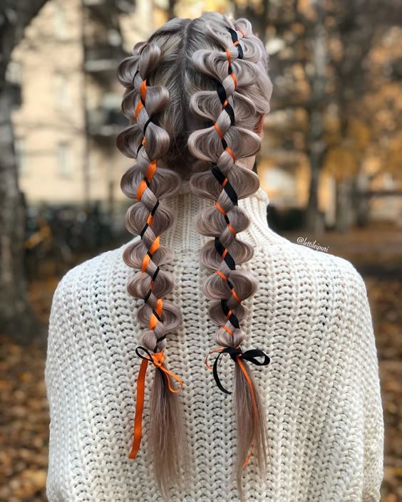 20+ Halloween Hairstyle Ideas That Are CUTE and SPOOKY