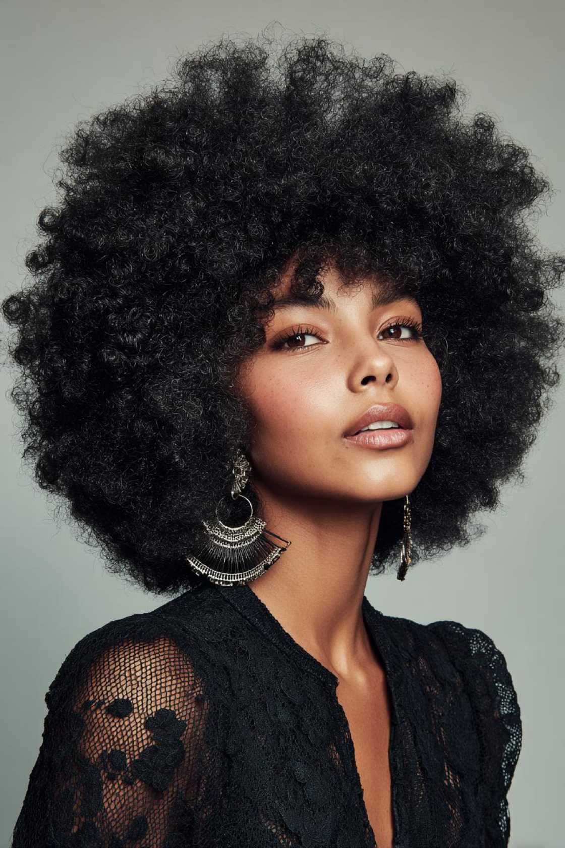 Beyond the Farrah Flick: 20+ Diverse & Fabulous 70s Hair Ideas to Inspire Your New Look.