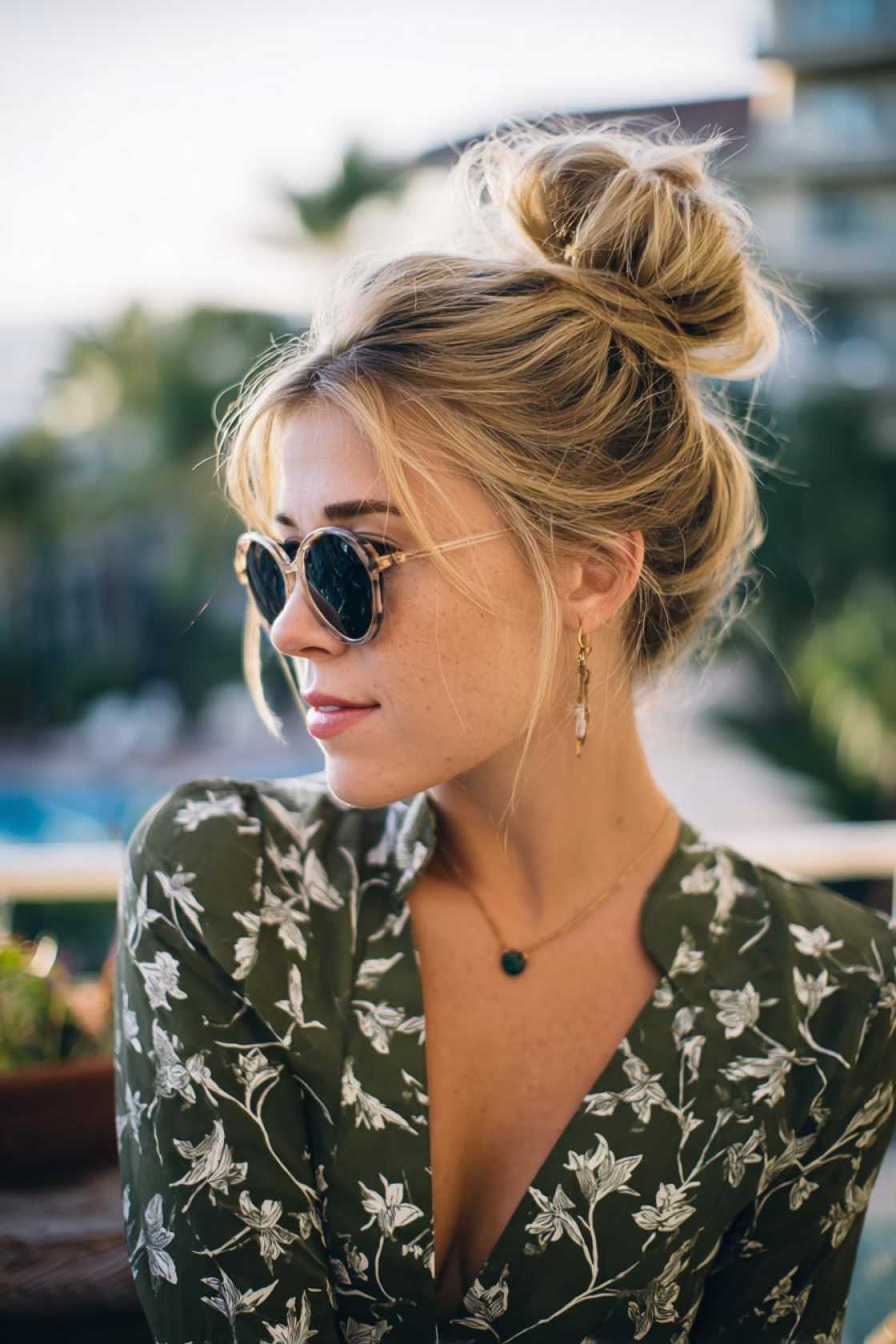 Bun Appétit! 15+ Deliciously Trendy Summer Bun Hairstyles You’ll Devour.