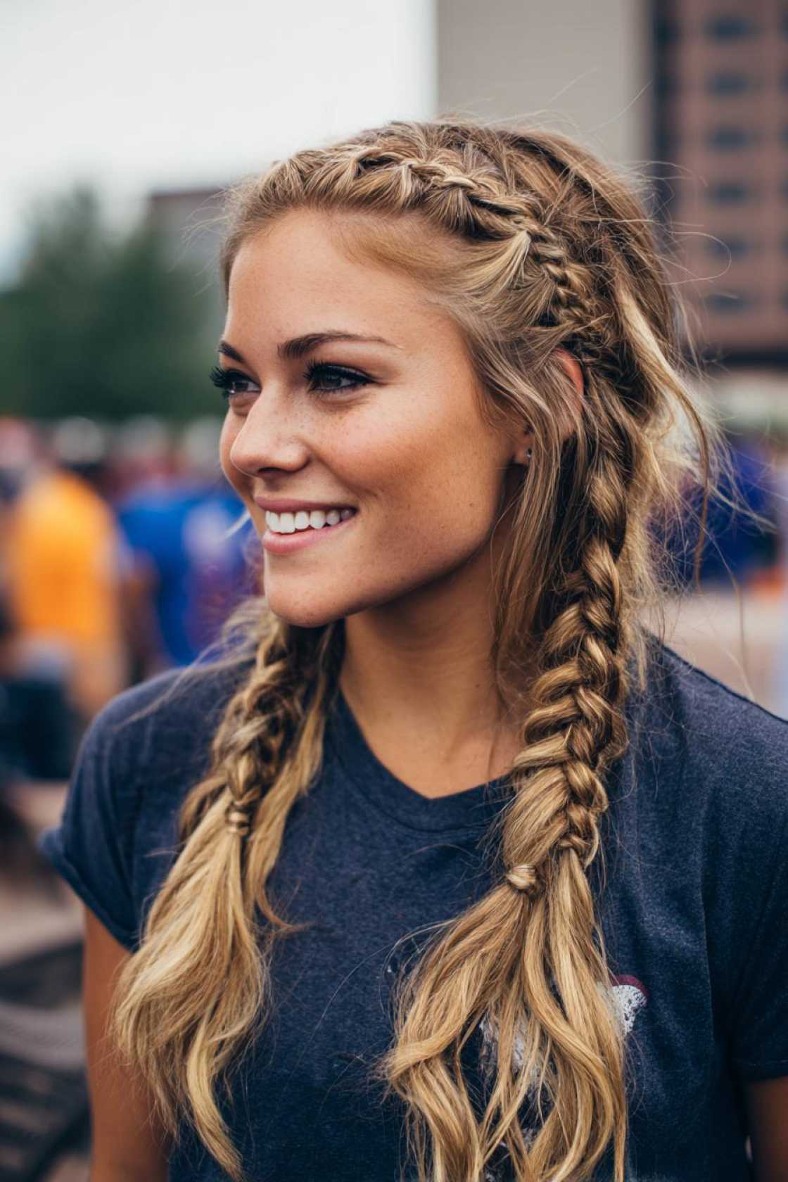 Cheer Loud, Look Cute: 13+ Football Game Day Hair Ideas Perfect for College Fans
