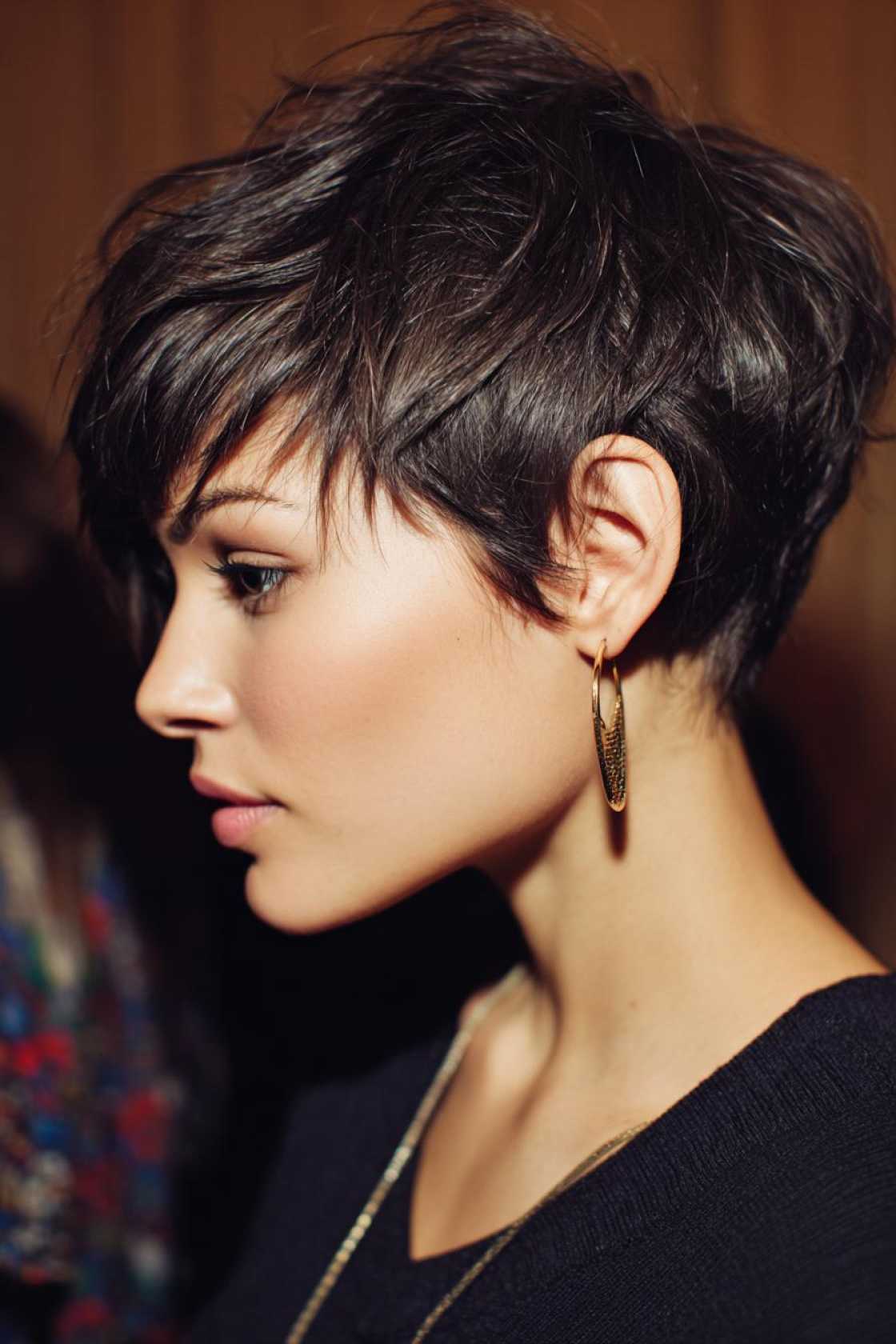 How to Rock a Pixie with Thick Hair: 10+ Styling Tricks & Cut Ideas.