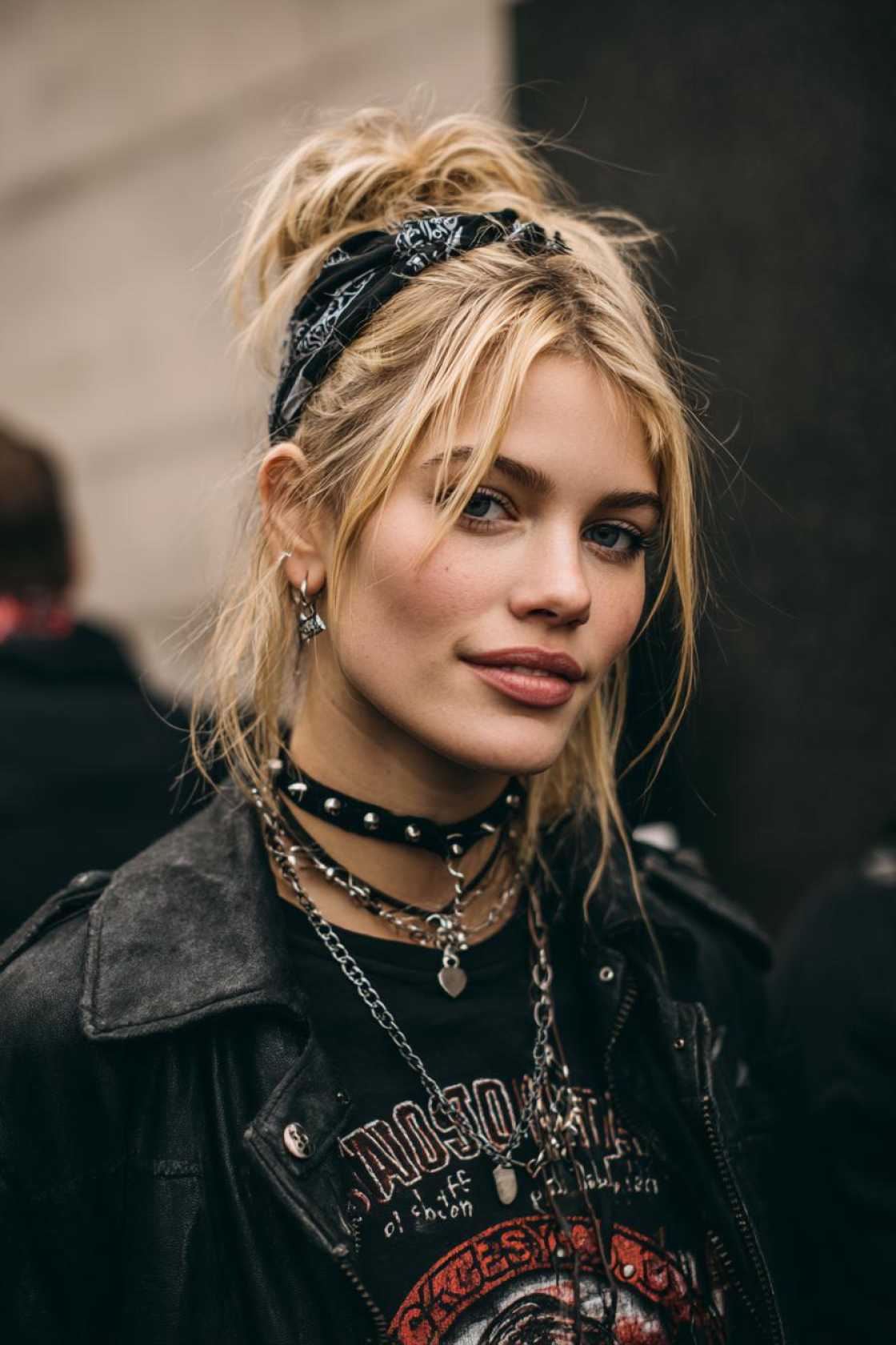 Rock the Throwback: 13+ Iconic 90s Grunge Hair Looks Making a Big Comeback