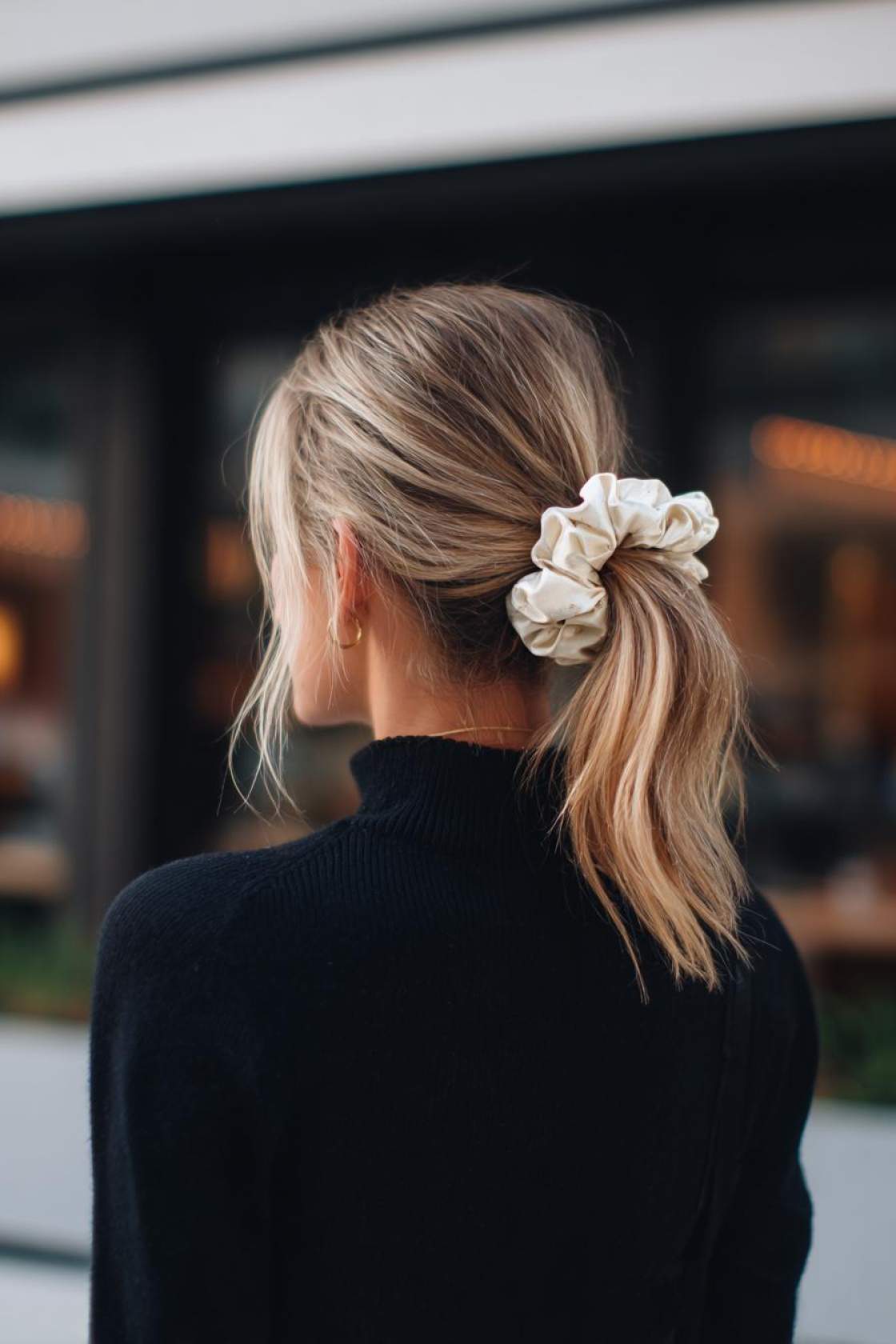 The First Impression Playbook: 13+ Unforgettable Hairstyles to Start the School Year Strong.