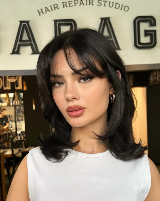 20+ Aesthetic Haircut for Round Face Shape: Find Your Inspiration