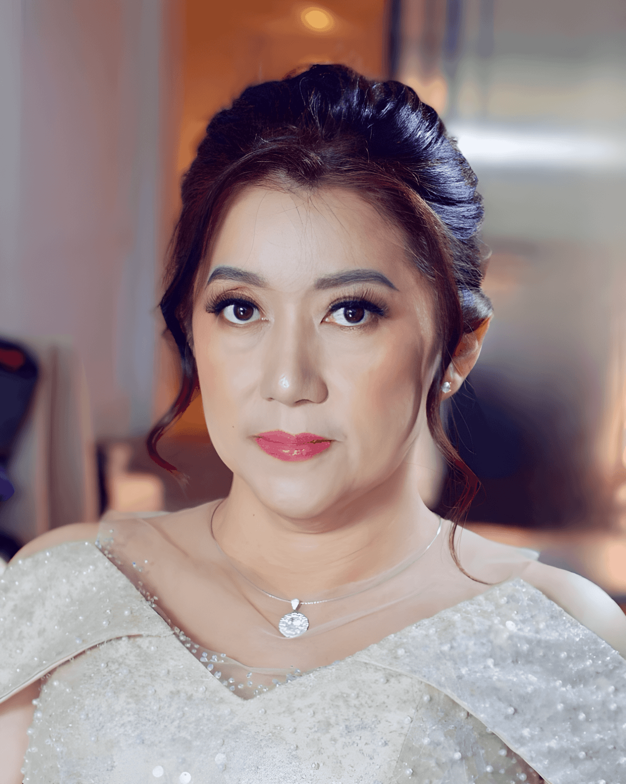 19 Elegant Hairstyles For Weddings Over 50