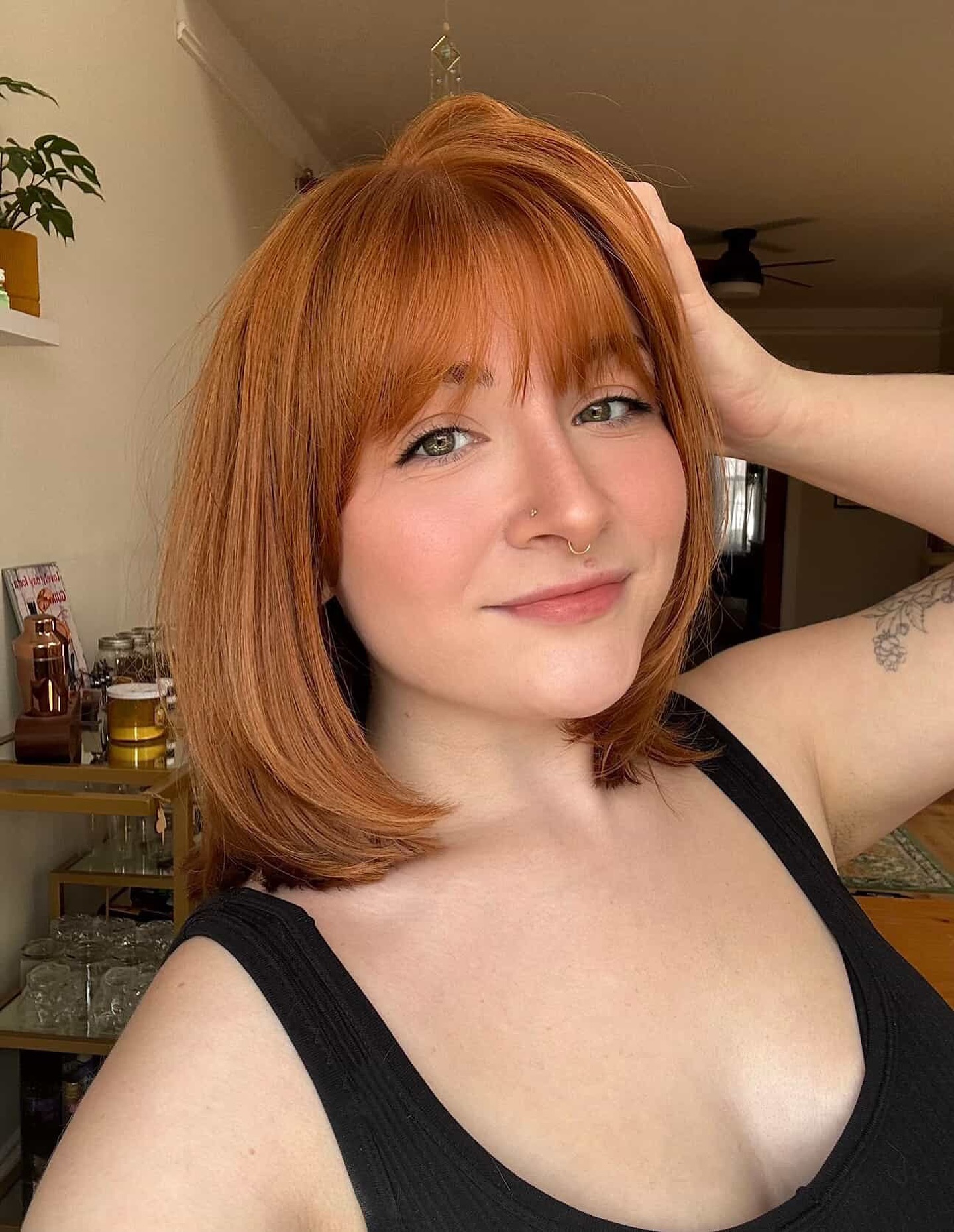 30 Medium Length Hairstyle Ideas for a Modern Everyday Look